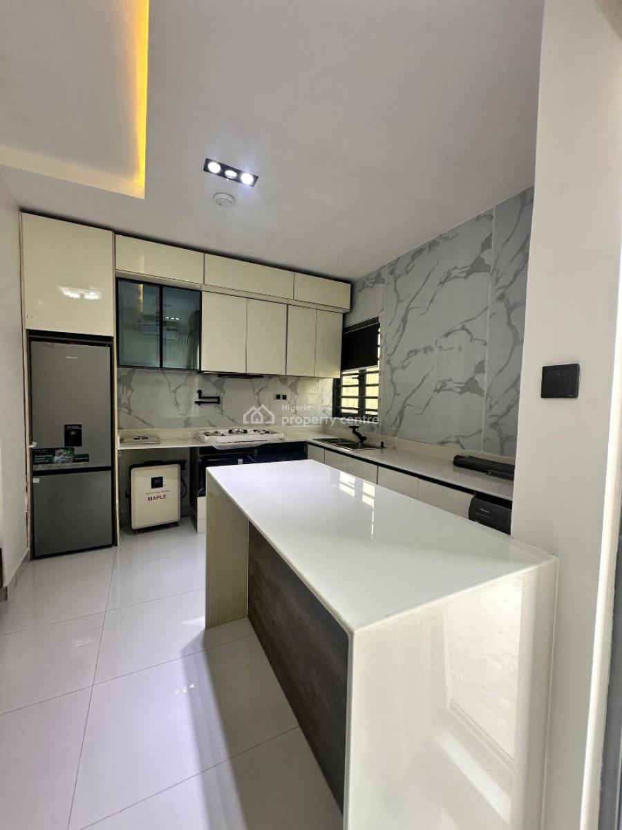 Beautifully Built 2&1bedroom Open Plan Kitchen with Pool ,gym&elevator, Lekki Phase 1, Lekki, Lagos, Flat / Apartment for Sale