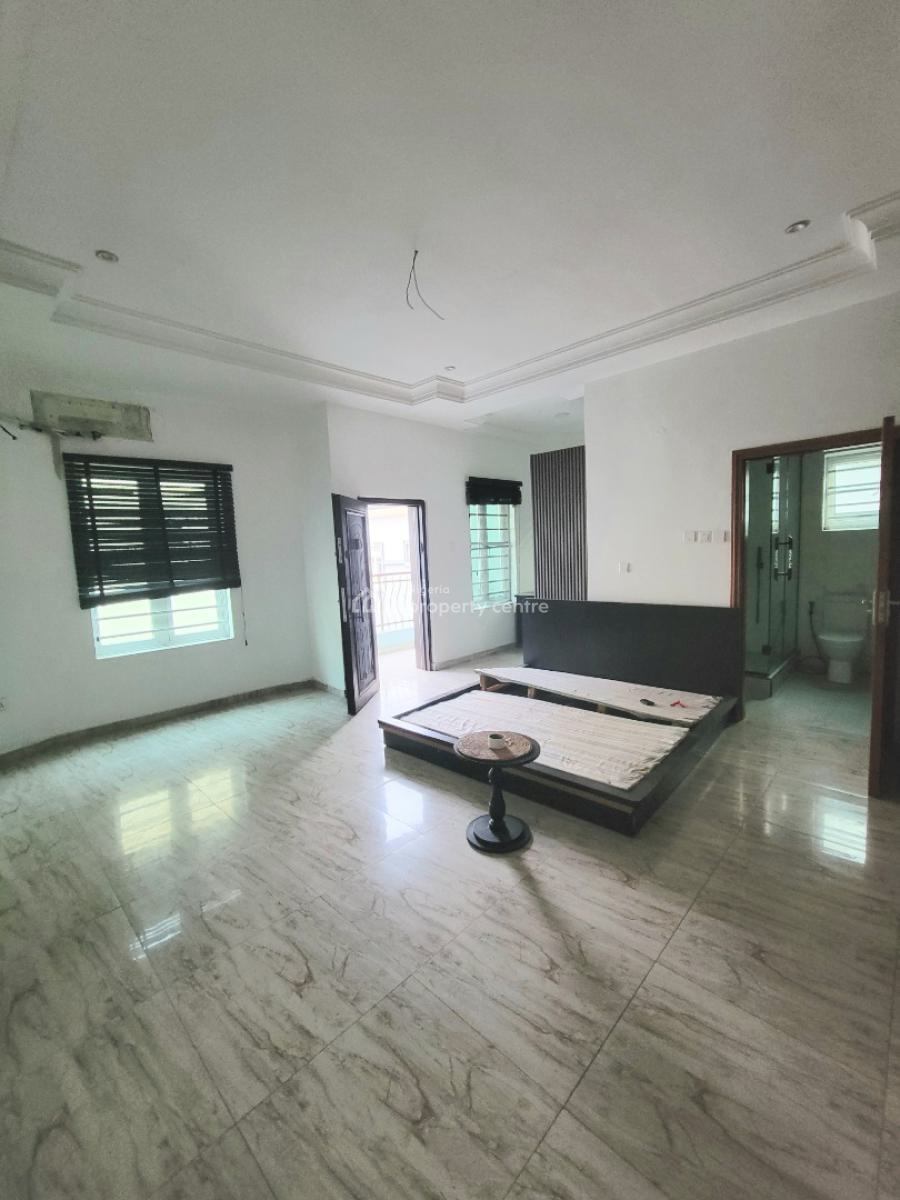 Well Maintained 4 Bedroom Semi Detached Duplex with Bq, Osapa, Lekki, Lagos, Semi-detached Duplex for Rent