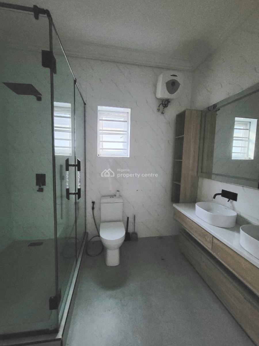 Well Maintained 4 Bedroom Semi Detached Duplex with Bq, Osapa, Lekki, Lagos, Semi-detached Duplex for Rent