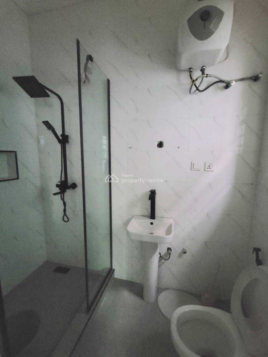 Well Maintained 4 Bedroom Semi Detached Duplex with Bq, Osapa, Lekki, Lagos, Semi-detached Duplex for Rent