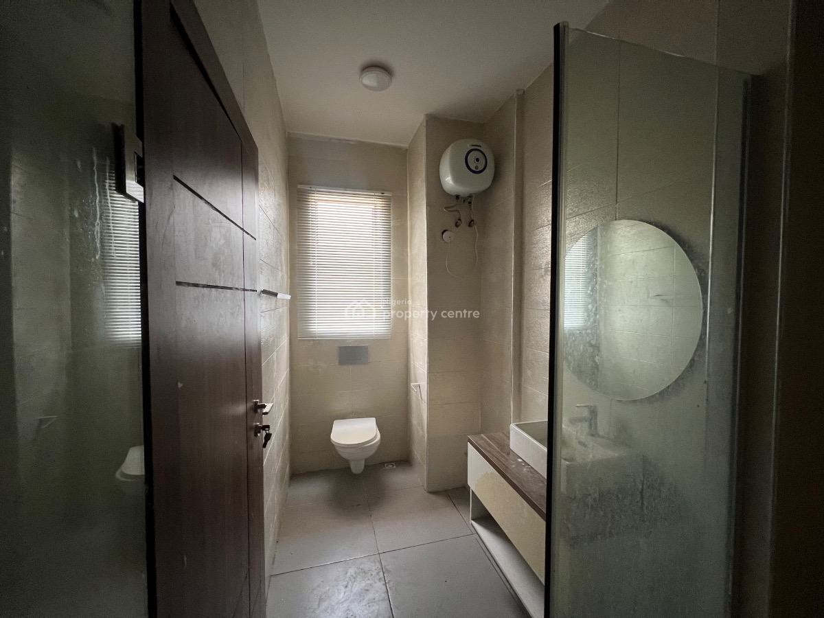 Luxury 3 Bedroom Apartment with Bq, Periwinkle Estate, Lekki Phase 1, Lekki, Lagos, Flat / Apartment for Sale