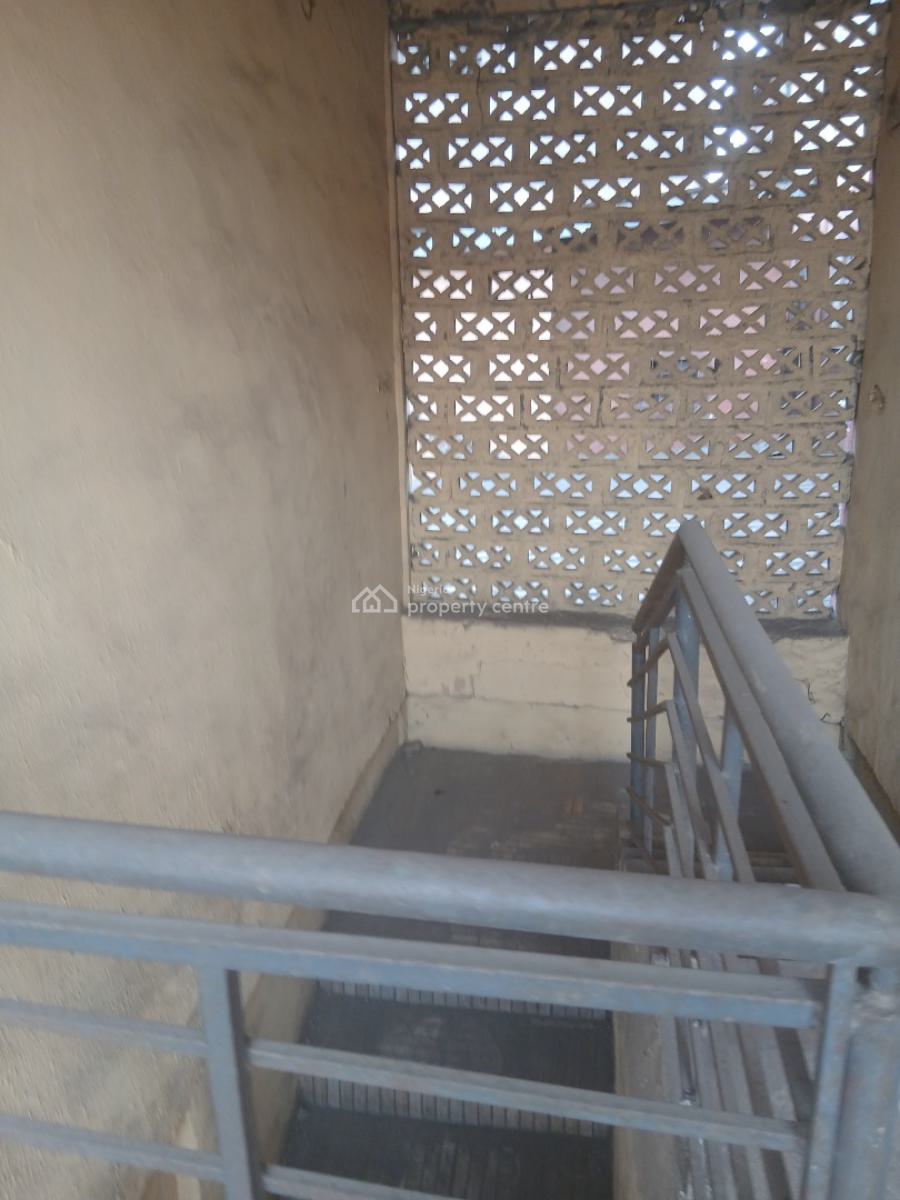 Open Space a Room Plus, Yaba, Lagos, Office Space for Rent