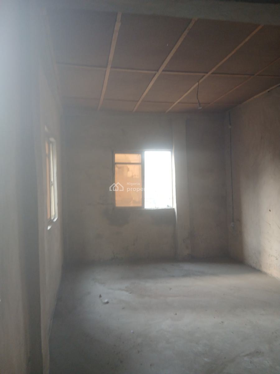 Open Space a Room Plus, Yaba, Lagos, Office Space for Rent