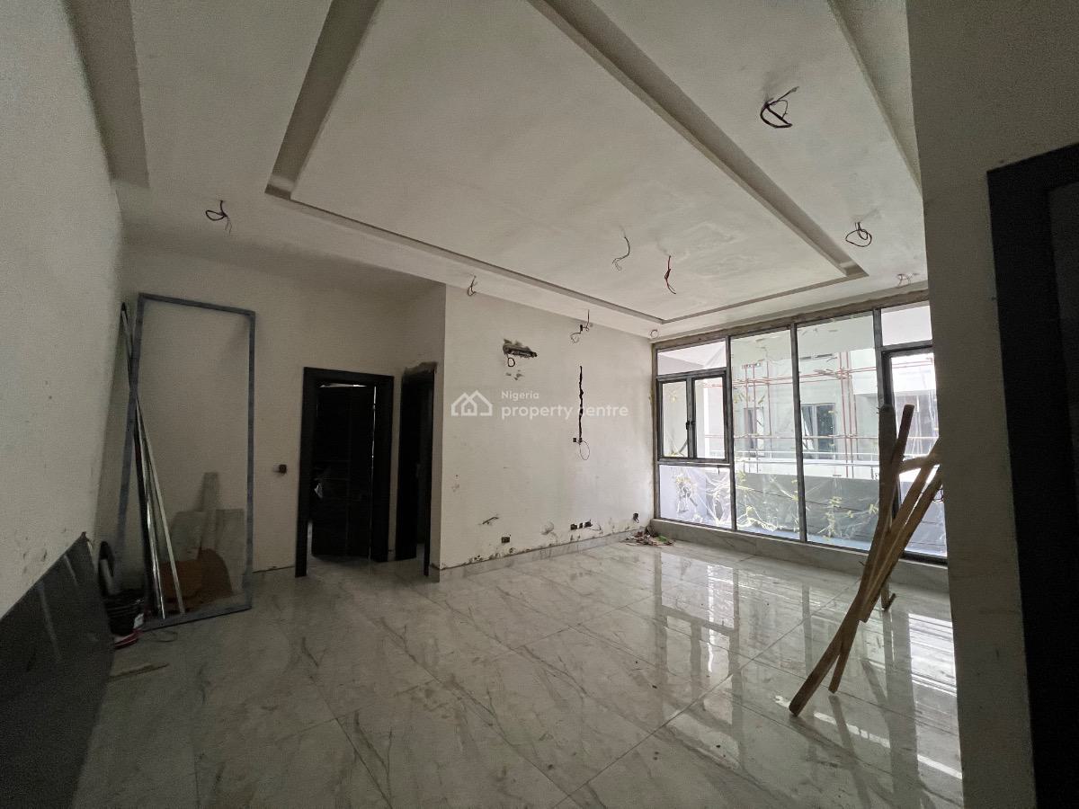 Luxury 2 Bedroom Apartment, Periwinkle Estate, Lekki Phase 1, Lekki, Lagos, Flat / Apartment for Sale