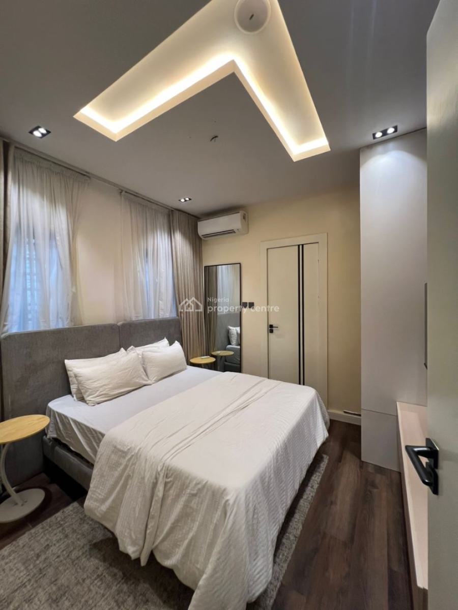 2 Bedroom Fully Furnished Apartments, Chevron, Lekki, Lagos, Block of Flats for Sale