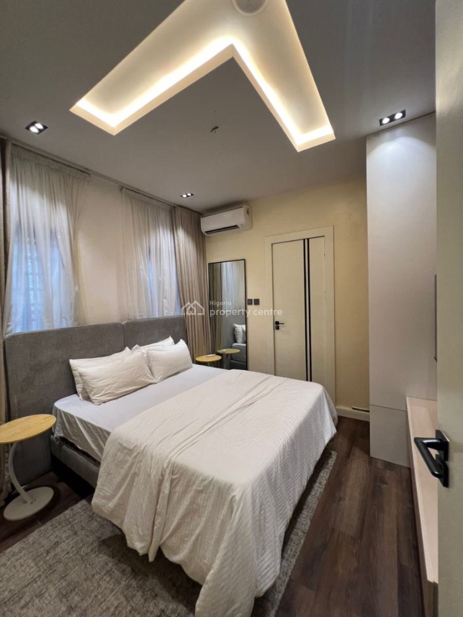 2 Bedroom Fully Furnished Apartments, Chevron, Lekki, Lagos, Block of Flats for Sale