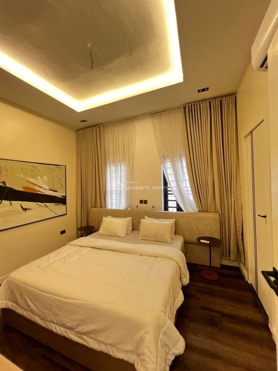 2 Bedroom Fully Furnished Apartments, Chevron, Lekki, Lagos, Block of Flats for Sale