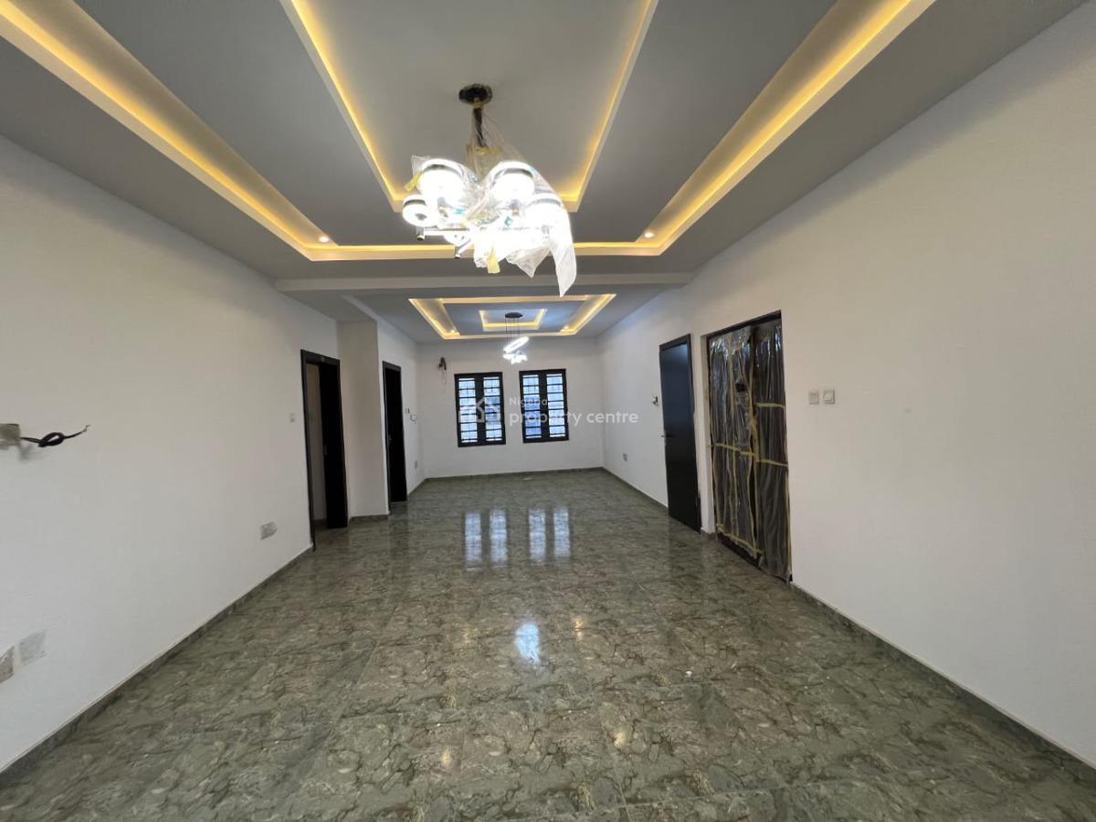 Luxury 3 Bedroom Apartment, Off Freedom Way, Lekki Phase 1, Lekki, Lagos, Block of Flats for Sale