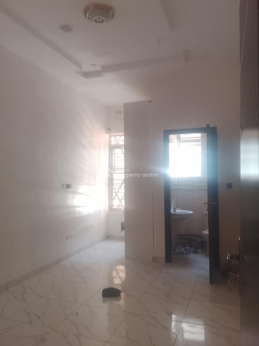 Exclusive 4 Bedroom Semi Detached Duplex with Bq, Osapa London, Lekki, Lagos, Semi-detached Duplex for Rent