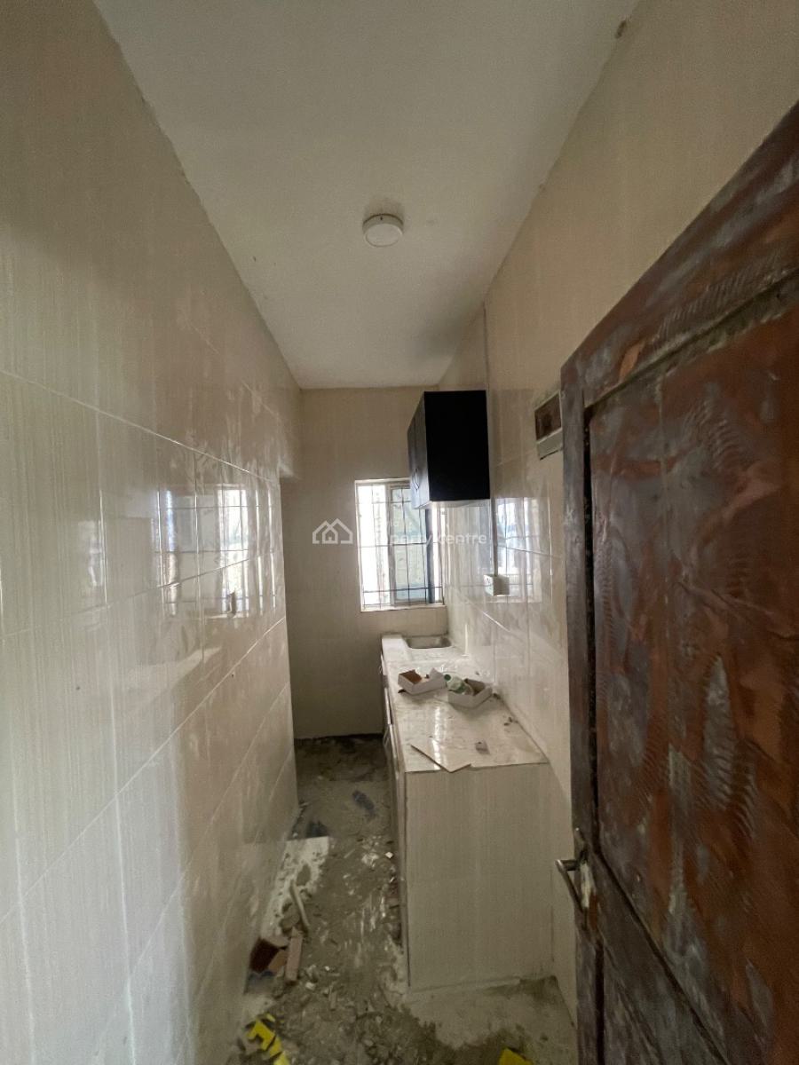 2 Bedroom Apartment, Addo Road, Ajah, Lagos, Flat / Apartment for Rent