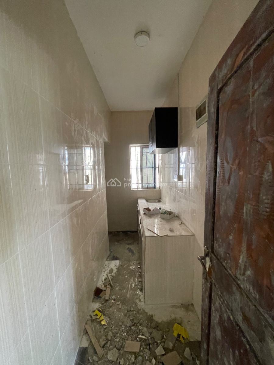 2 Bedroom Apartment, Addo Road, Ajah, Lagos, Flat / Apartment for Rent