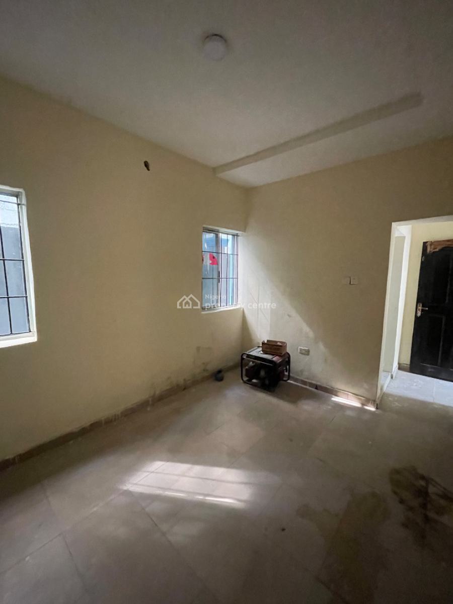 2 Bedroom Apartment, Addo Road, Ajah, Lagos, Flat / Apartment for Rent
