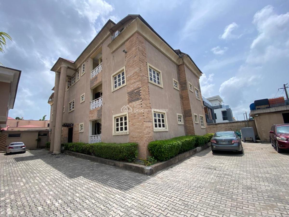 Self Service 3 Bedroom Flat for Commercial Use Only, Off Admiralty Road, Lekki Phase 1, Lekki, Lagos, Flat / Apartment for Rent
