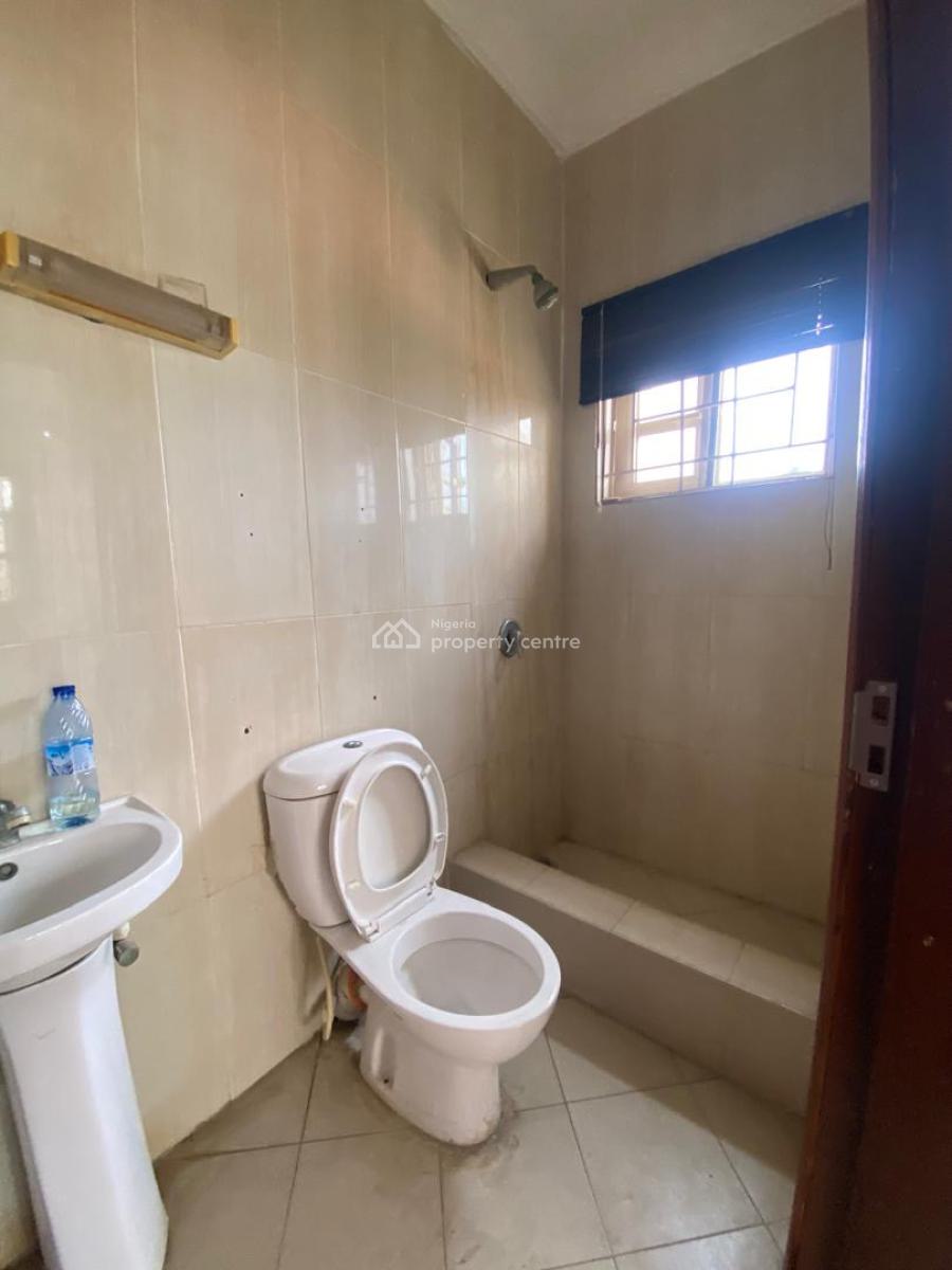 Self Service 3 Bedroom Flat for Commercial Use Only, Off Admiralty Road, Lekki Phase 1, Lekki, Lagos, Flat / Apartment for Rent