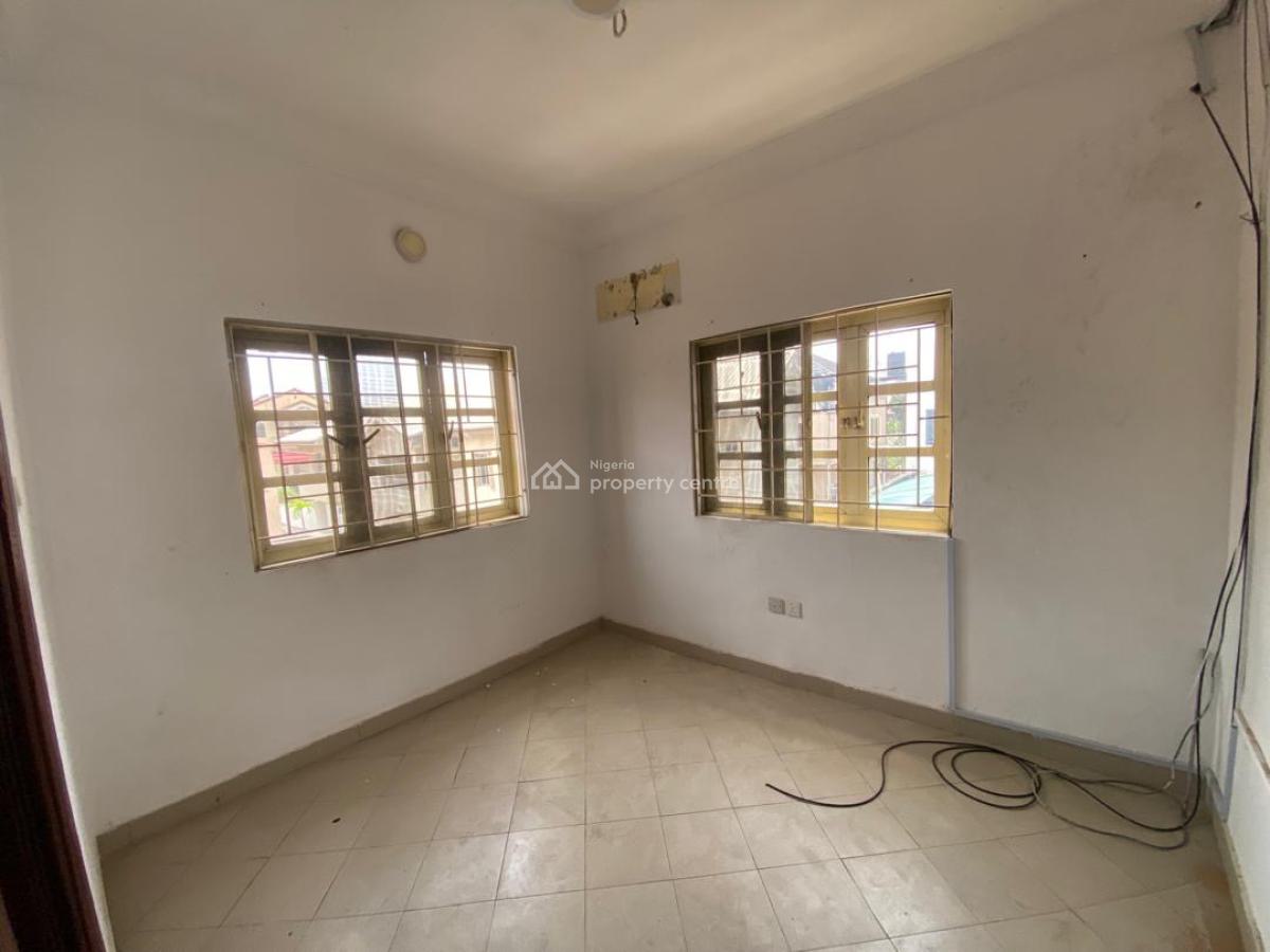 Self Service 3 Bedroom Flat for Commercial Use Only, Off Admiralty Road, Lekki Phase 1, Lekki, Lagos, Flat / Apartment for Rent