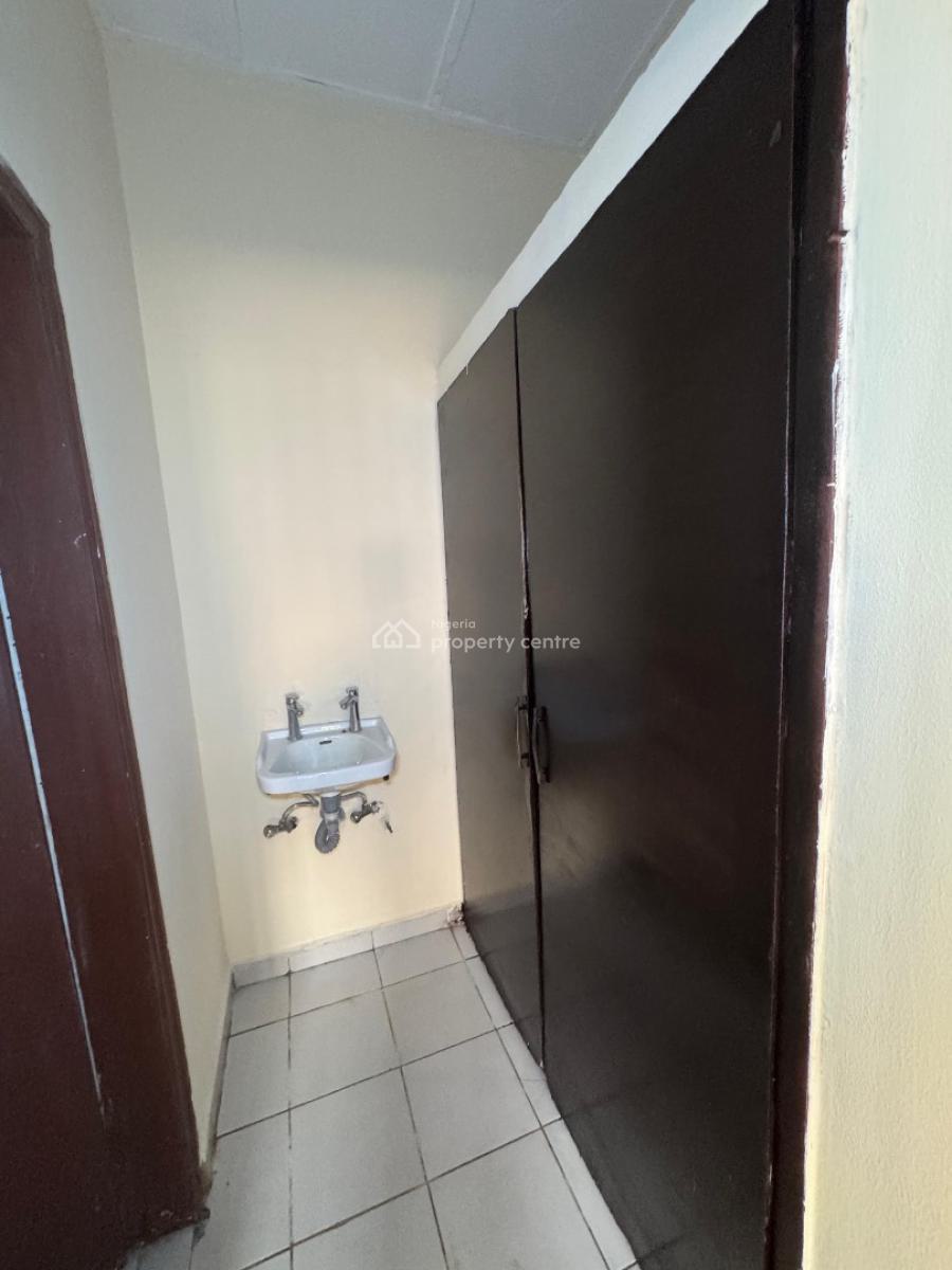 Spacious 3 Bedroom Apartments, Mabushi, Abuja, Flat / Apartment for Rent