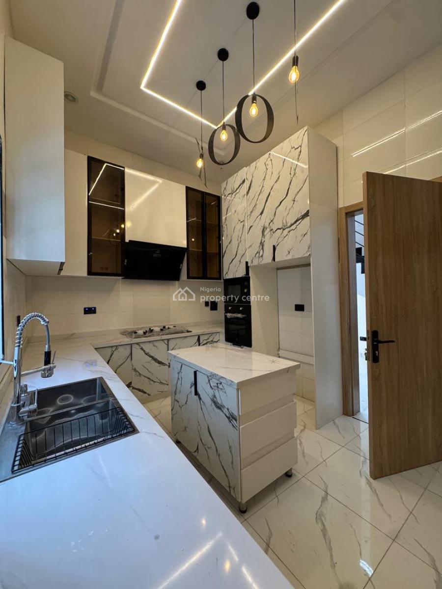 Self Serviced 4 Bedroom Detached Duplex with a Driveway for 4 Cars, Sangotedo, Ajah, Lagos, Detached Duplex for Sale