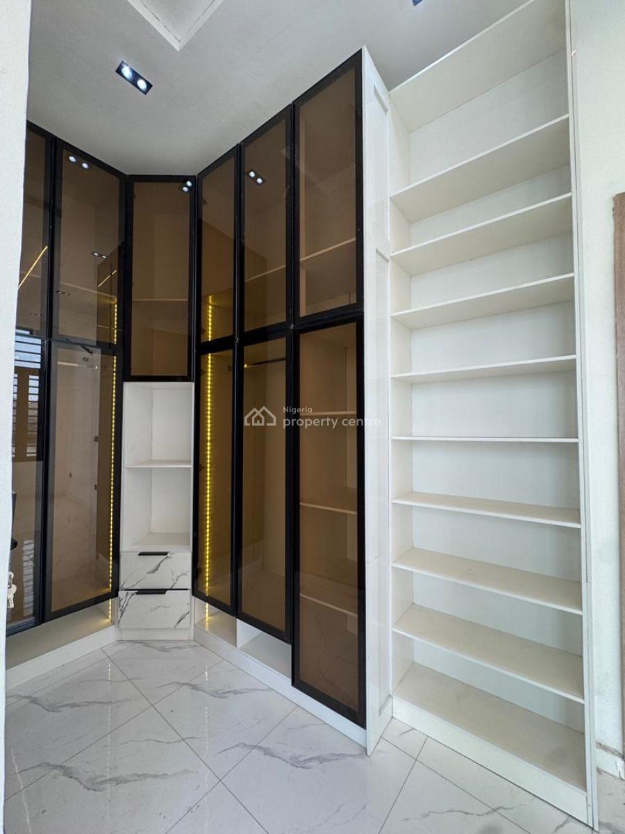 Self Serviced 4 Bedroom Detached Duplex with a Driveway for 4 Cars, Sangotedo, Ajah, Lagos, Detached Duplex for Sale