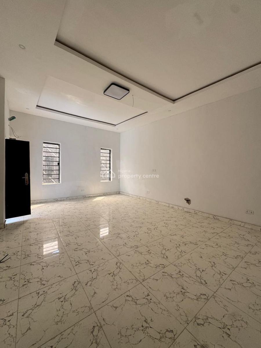 Serviced Massive 4 Bedrooms Terraced Duplex, Sangotedo, Ajah, Lagos, Terraced Duplex for Sale