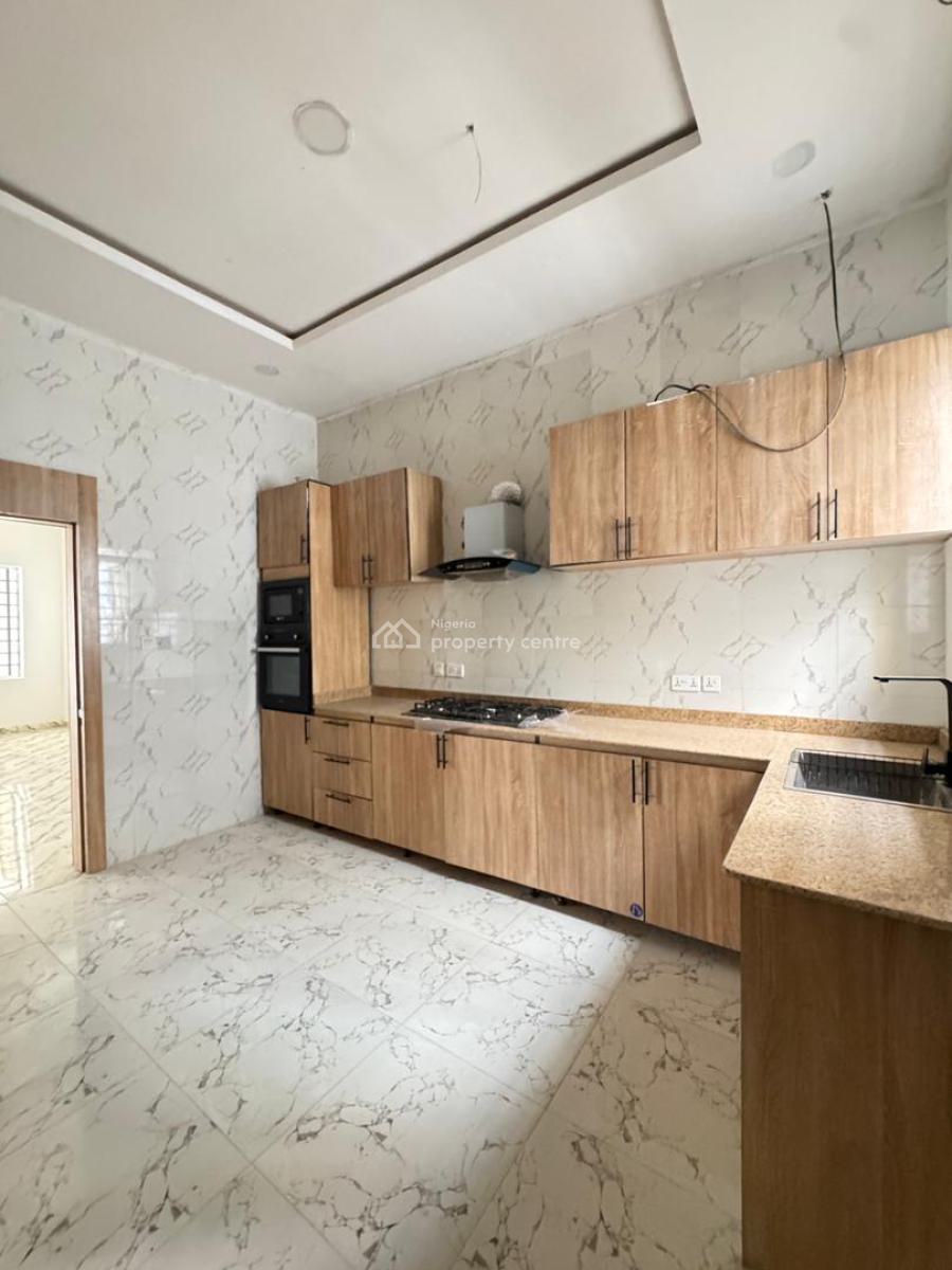 Serviced Massive 4 Bedrooms Terraced Duplex, Sangotedo, Ajah, Lagos, Terraced Duplex for Sale