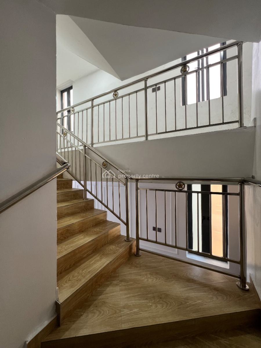 232 Sqm Open Plan Commercial Space in a Beautiful Contemporary House, Lekki Phase 1, Lekki, Lagos, Commercial Property for Rent