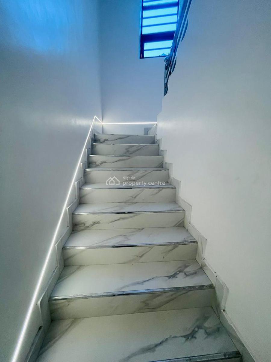 Luxurious  4 Bedroom Detached with Bq in a Secured Estate, Ojodu Berger, Ojodu, Lagos, Detached Duplex for Sale