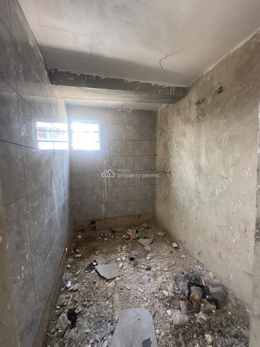 2bedroom Apartment with Elevator, Lekki Phase 1, Lekki, Lagos, Flat / Apartment for Sale