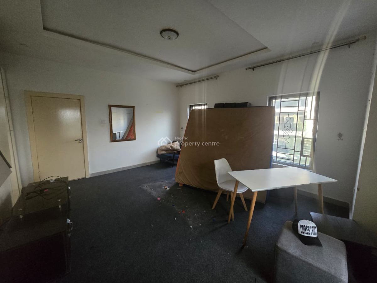 Luxurious 2 Bedroom Apartment, Ikota, Lekki Phase 2, Lekki, Lagos, Flat / Apartment for Rent