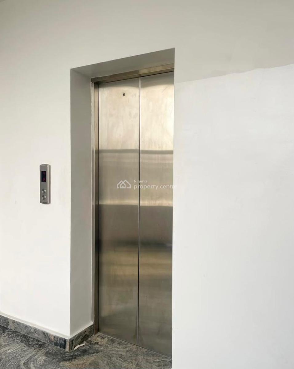 3 Bedroom Apartment  with a Bq!!! ( 3rd Floor), Ikate, Lekki, Lagos, Flat / Apartment for Rent