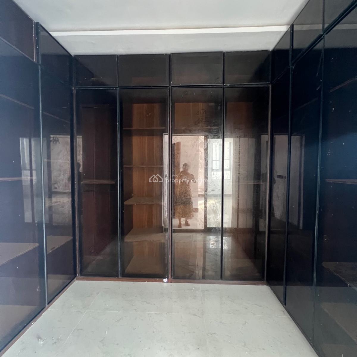 5 Bedroom & Bq, Lekki Phase 1, Lekki, Lagos, Detached Duplex for Sale