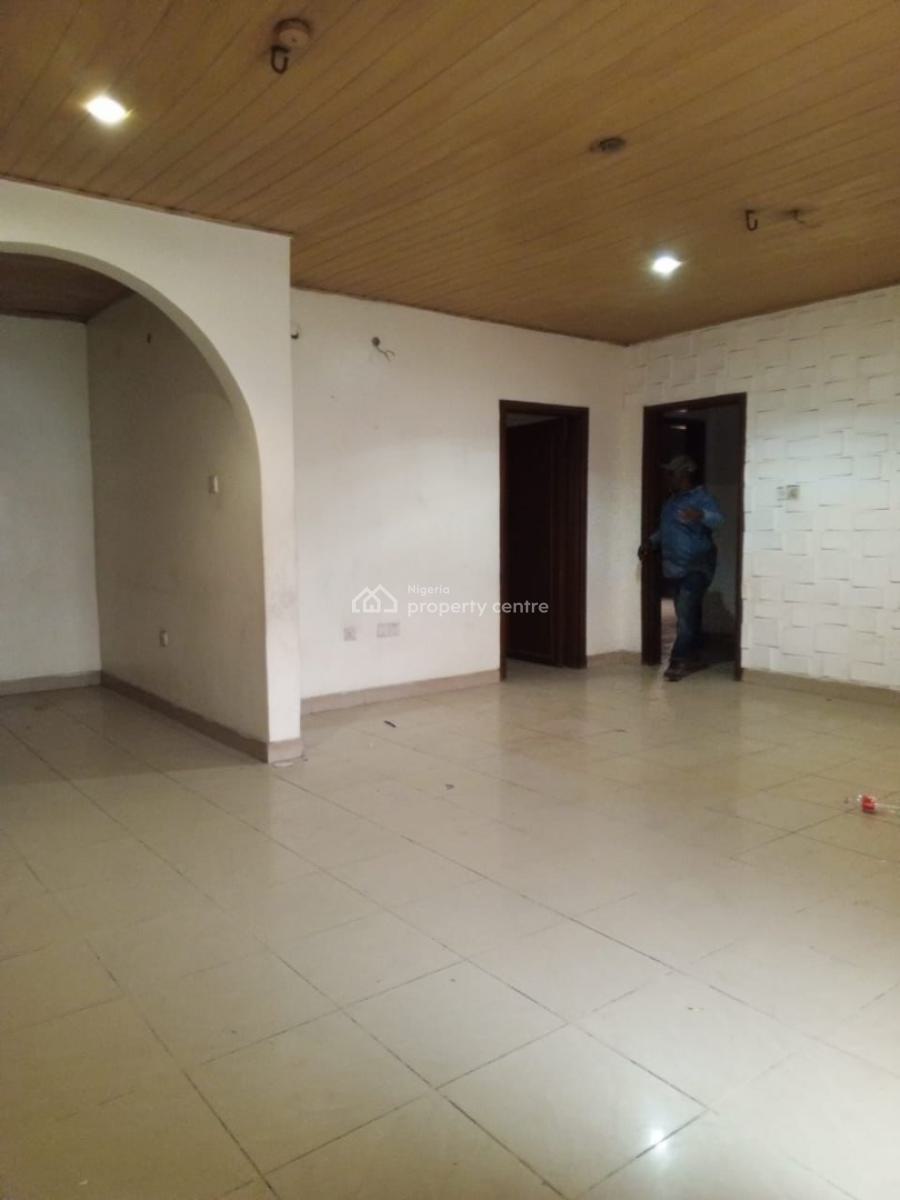 Lovely 3bedroom Flat, Off Yetunde Brown Ifako, Gbagada, Lagos, Flat / Apartment for Rent