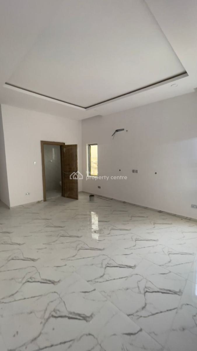 Newly Built, Spacious 5-bedroom Maisonette with Bq, Lekki, Lagos, Flat / Apartment for Sale