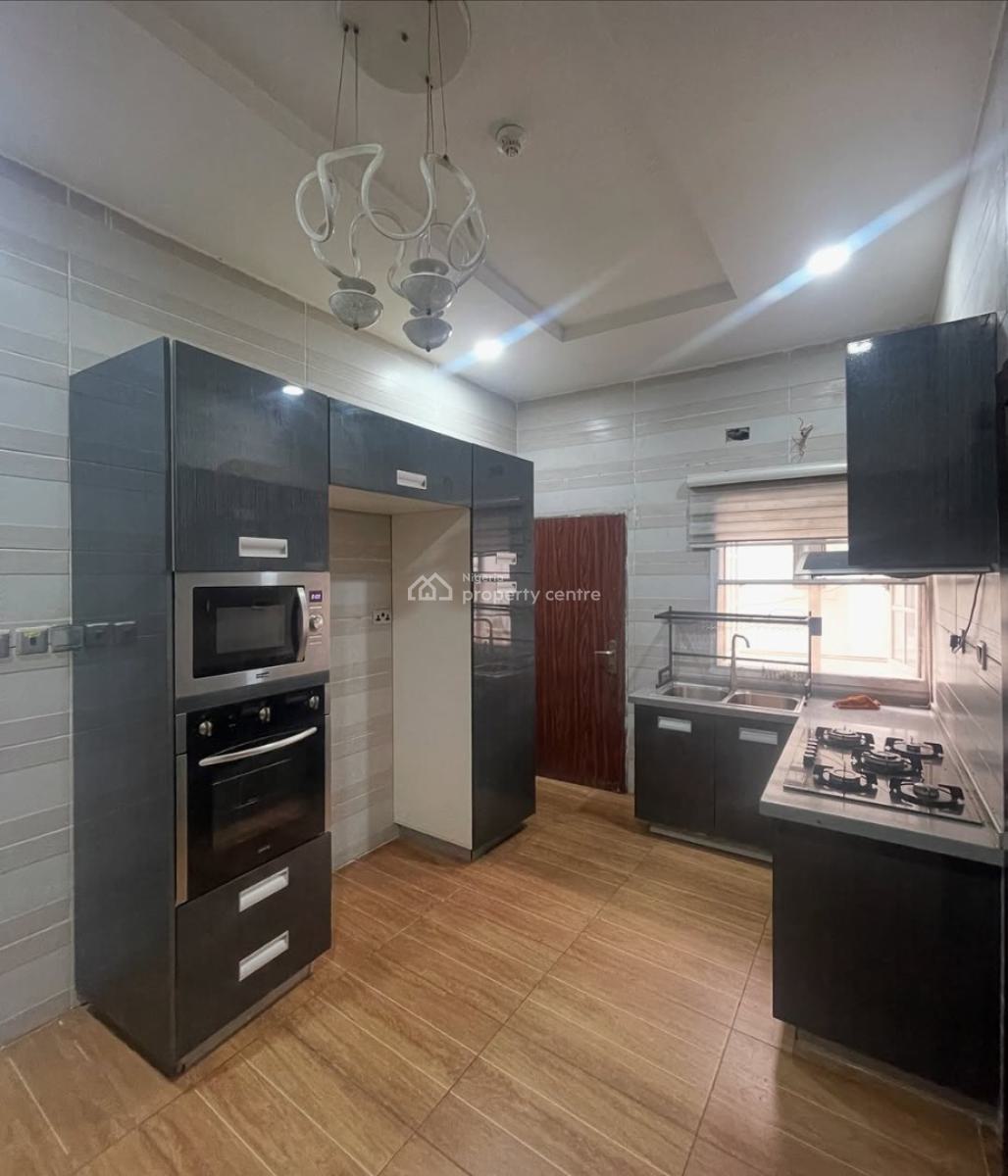 Furnished 3 Bedroom Apartment, Right, Lekki, Lagos, House for Rent