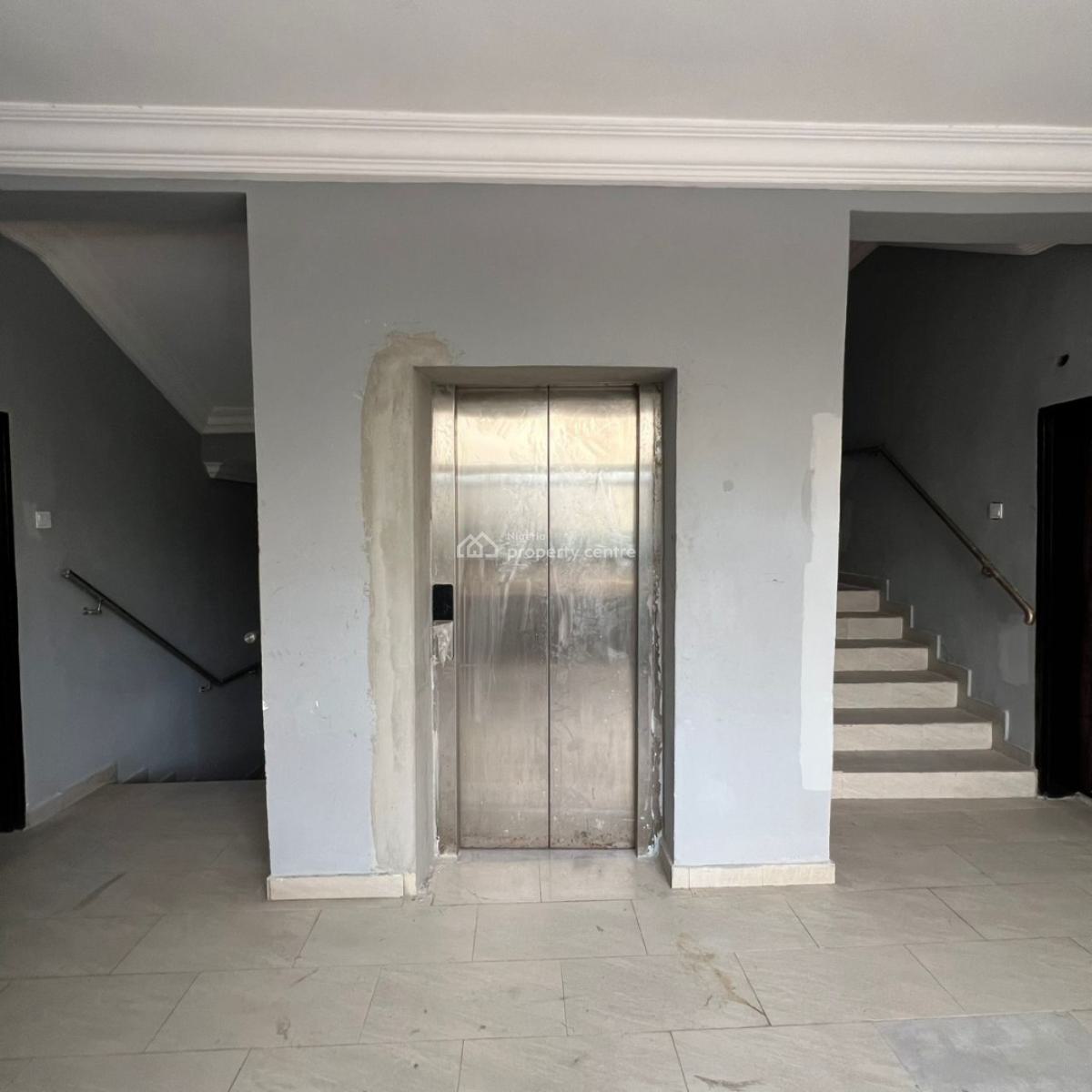 3 Bedroom Apartment with Bq and Elevator, Lekki Phase 1, Lekki, Lagos, Flat / Apartment for Rent