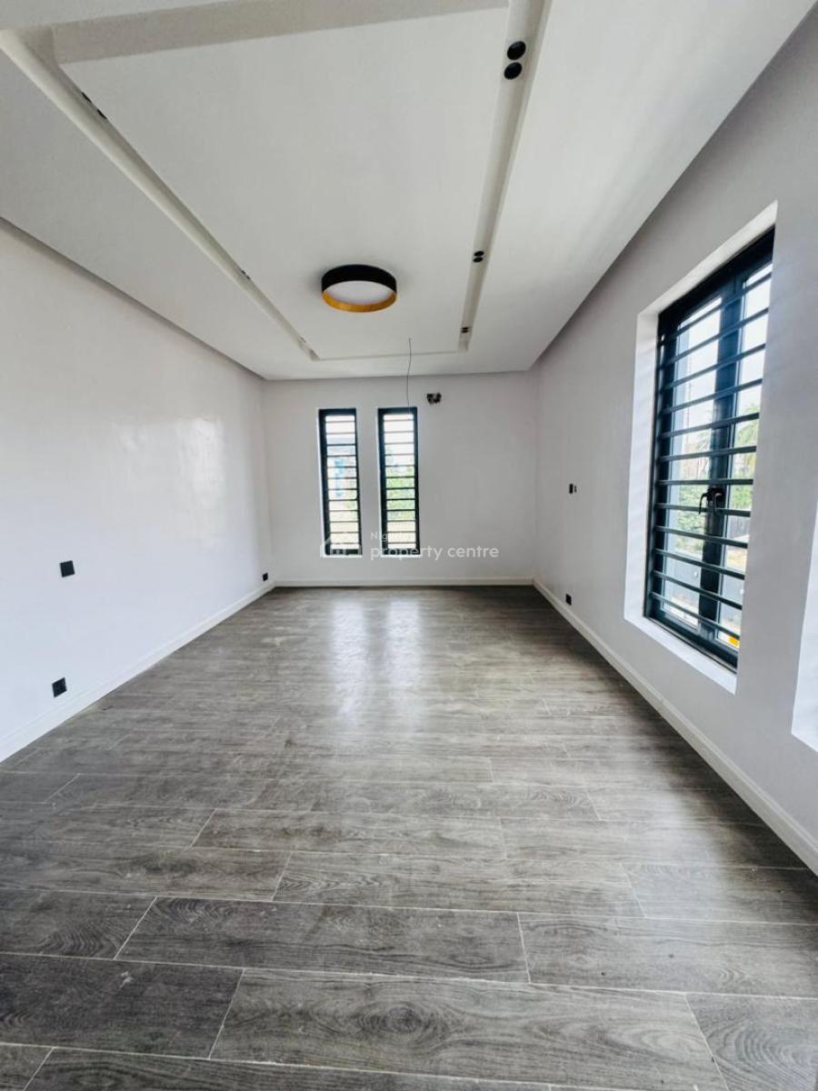 Stunning 5 Bedroom Fully Detached Duplex with Bq in a Serene Location., Ikeja Gra, Ikeja, Lagos, Detached Duplex for Sale