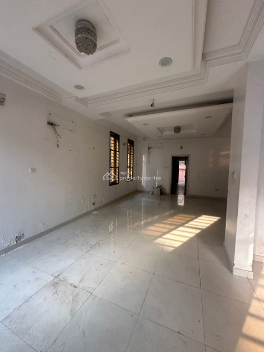 Standard Self Service 4bedroom Terrace  on Two Floors with a Room Bq, Oniru, Victoria Island (vi), Lagos, Terraced Duplex for Rent