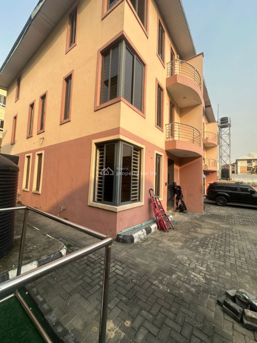 Standard Self Service 4bedroom Terrace  on Two Floors with a Room Bq, Oniru, Victoria Island (vi), Lagos, Terraced Duplex for Rent