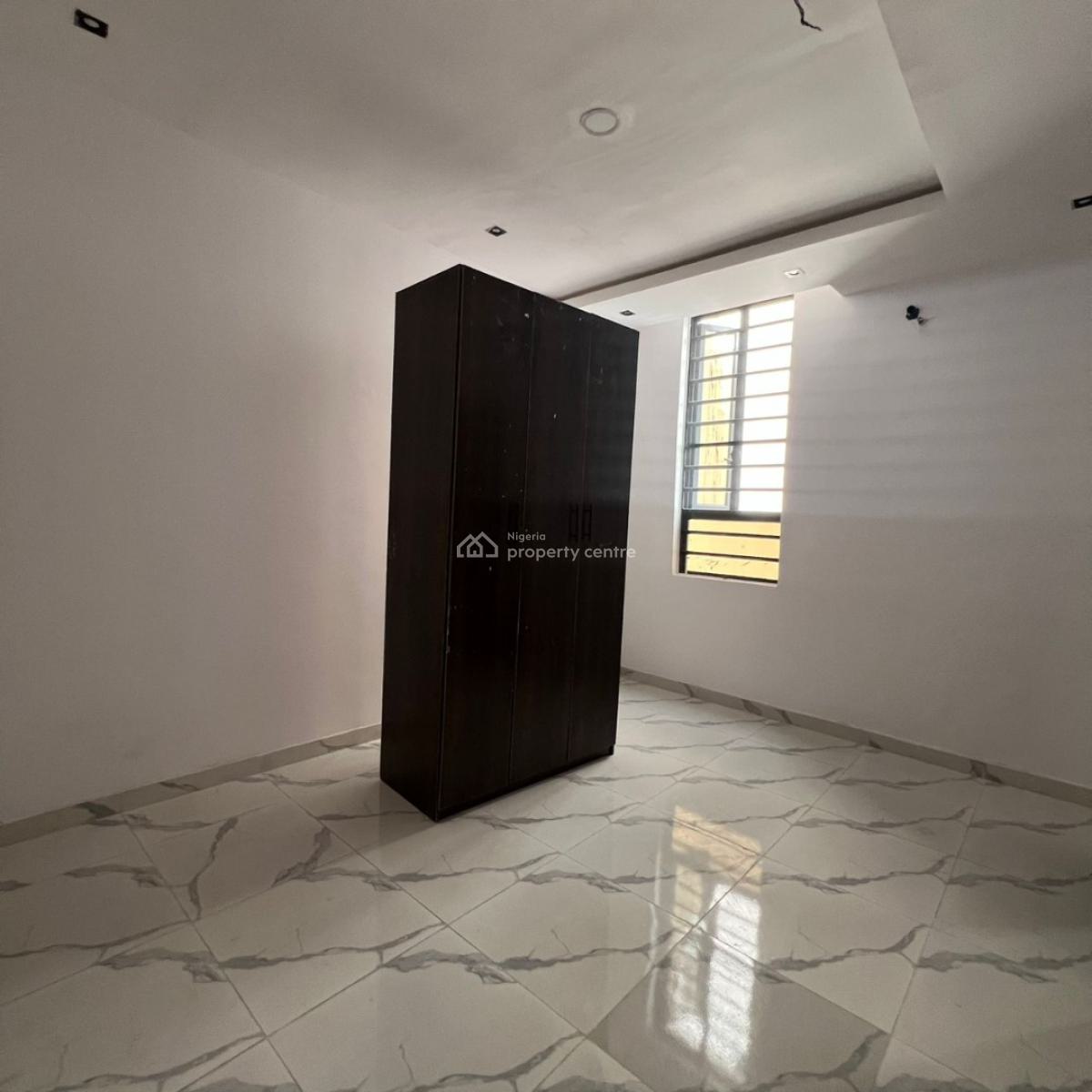 3 Bedroom Apartment Available, Lekki Phase 1, Lekki, Lagos, Flat / Apartment for Rent