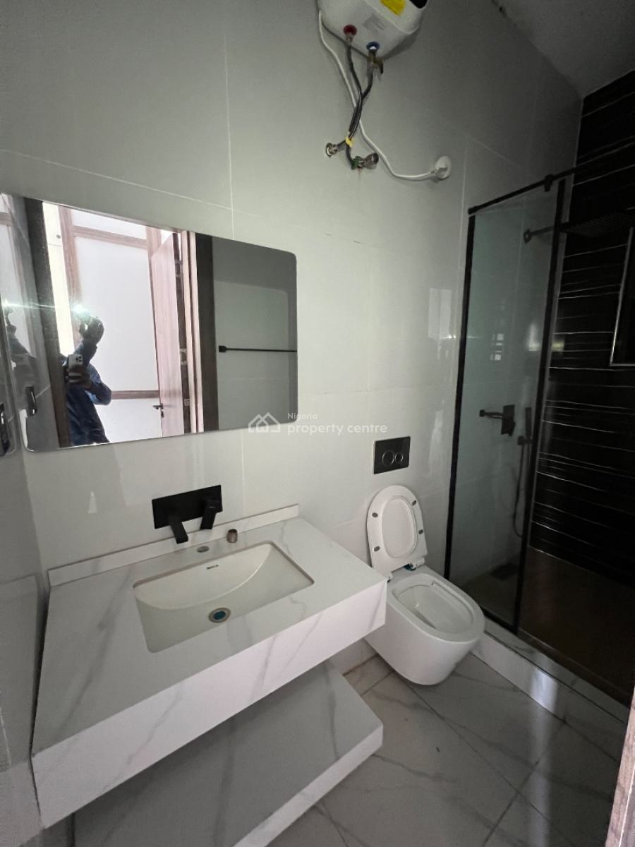 Brand New Luxury Smart 3-bedroom Flat, Lekki Phase 1, Lekki, Lagos, Flat / Apartment for Sale