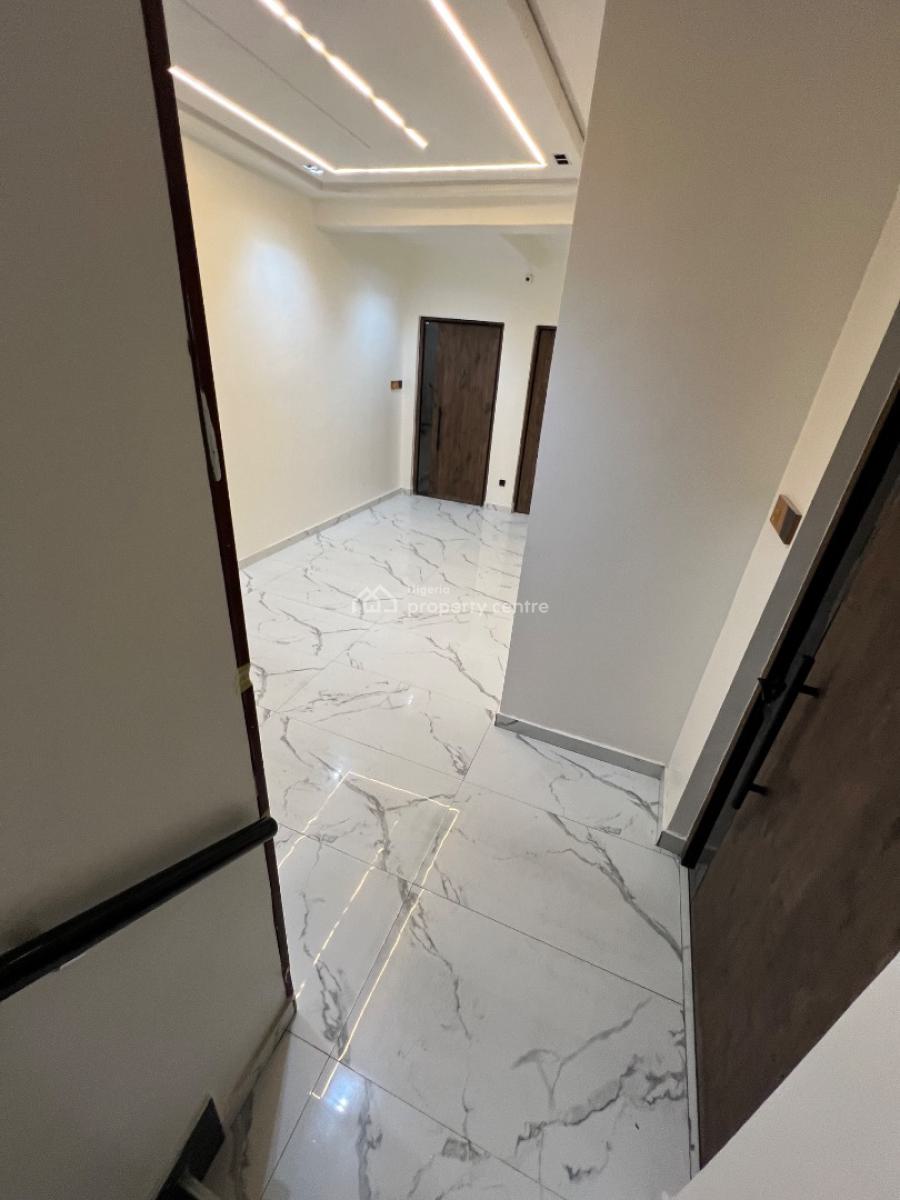 Brand New Luxury Smart 3-bedroom Flat, Lekki Phase 1, Lekki, Lagos, Flat / Apartment for Sale