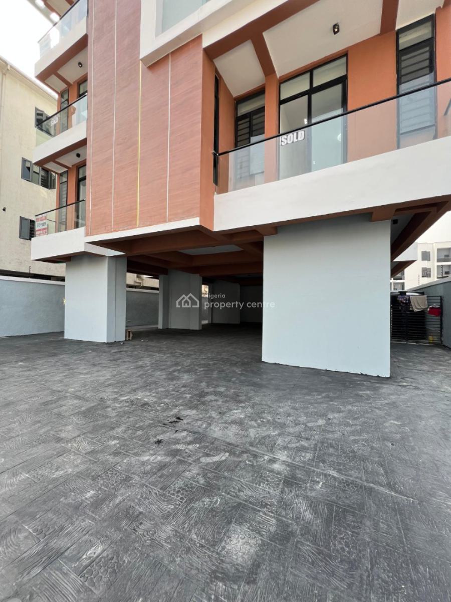 Fully Furnished 2 Bedroom Bedroom in a Serene Environment, Ologolo, Lekki, Lagos, Block of Flats for Sale