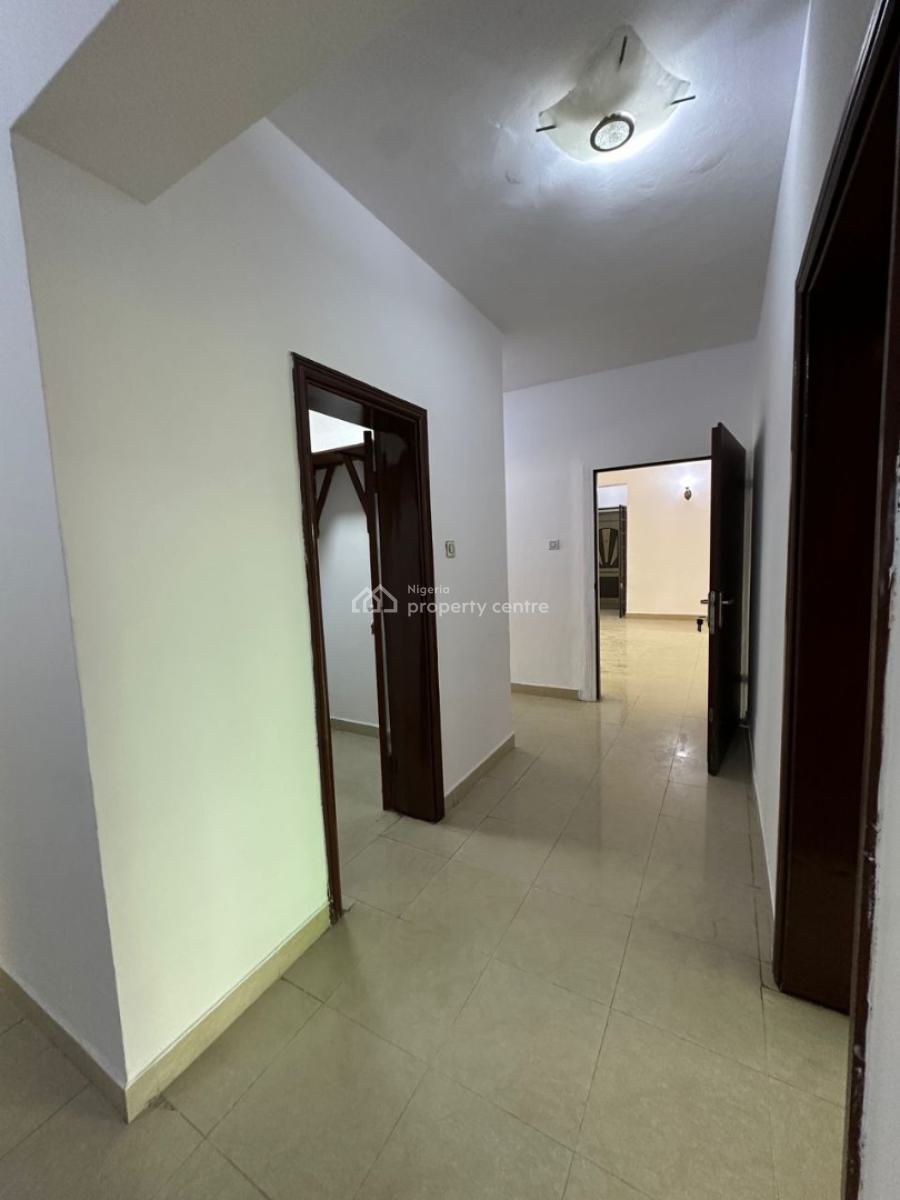 Spacious & Well-maintained 3-bedroom Apartment with Study Room, Ikoyi, Lagos, Flat / Apartment for Rent