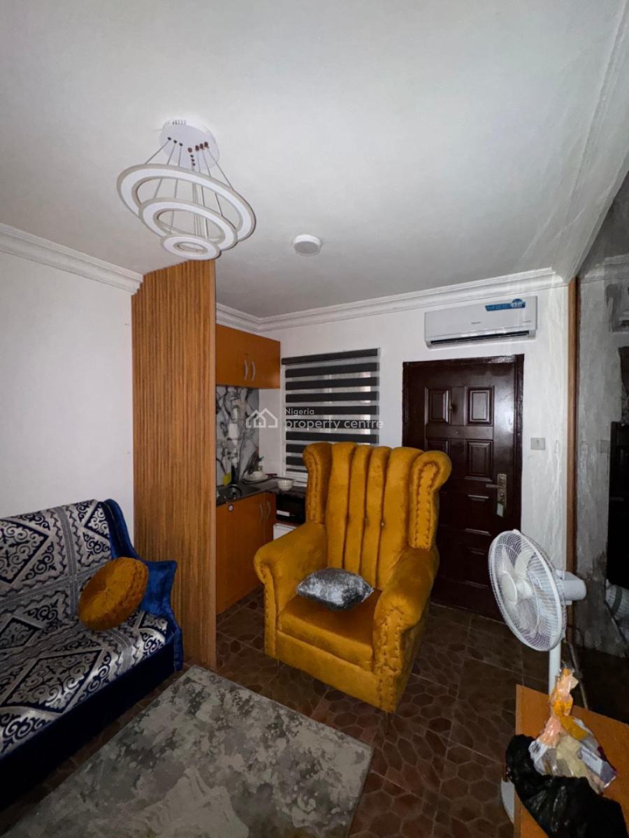 Well Maintained 3 Bedroom Terrace with Mini Flat, Ikate, Lekki, Lagos, Terraced Duplex for Sale