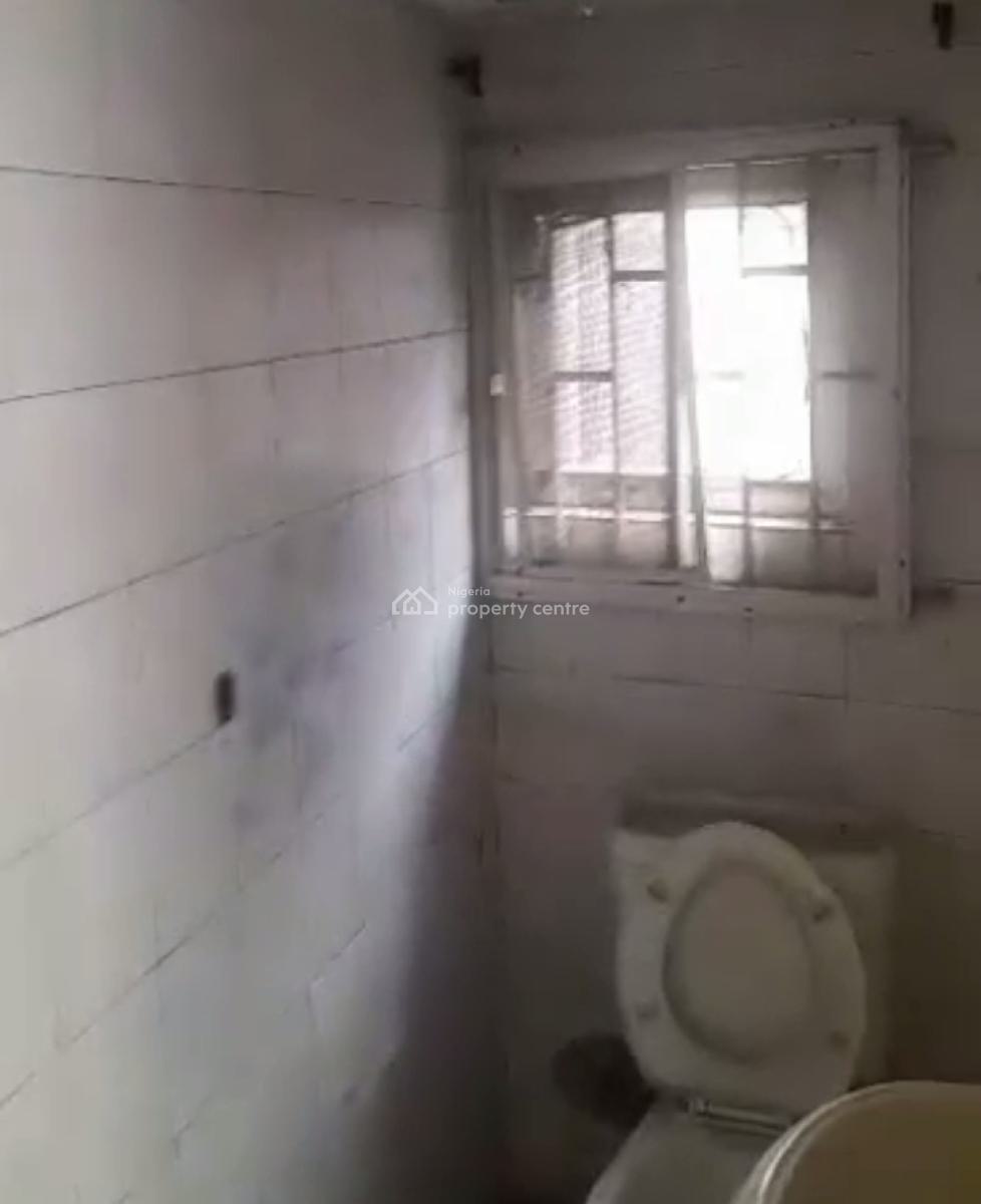 Spacious Standard 5 Bedroom Detached Duplex, Boet Estate, Adeniyi Jones, Ikeja, Lagos, Detached Duplex for Rent