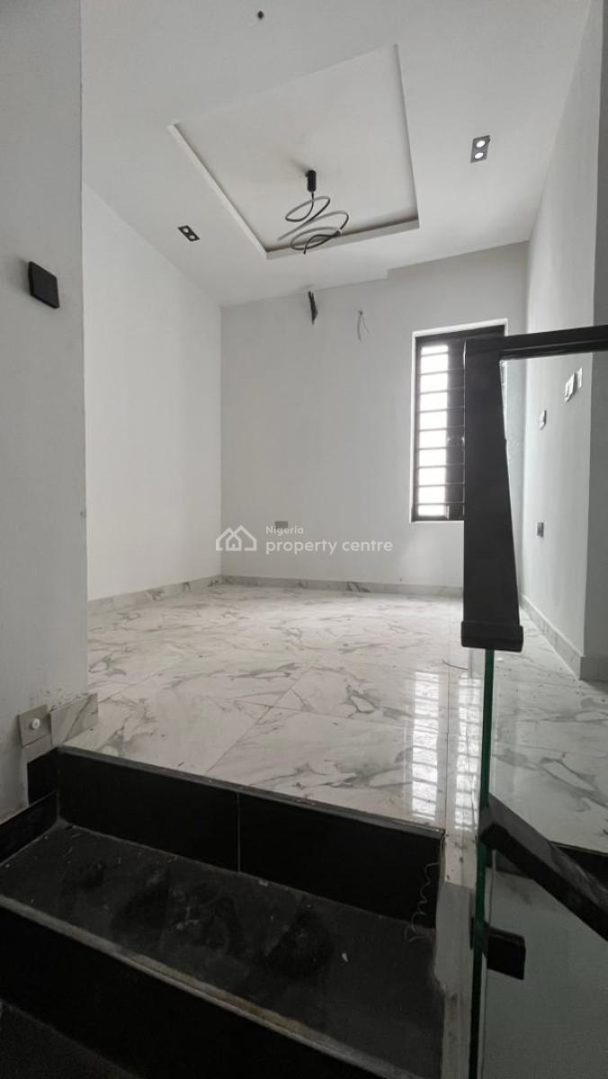 4 Bedroom Semi-detached Duplex with Bq, Idado, Lekki, Lagos, Semi-detached Duplex for Rent