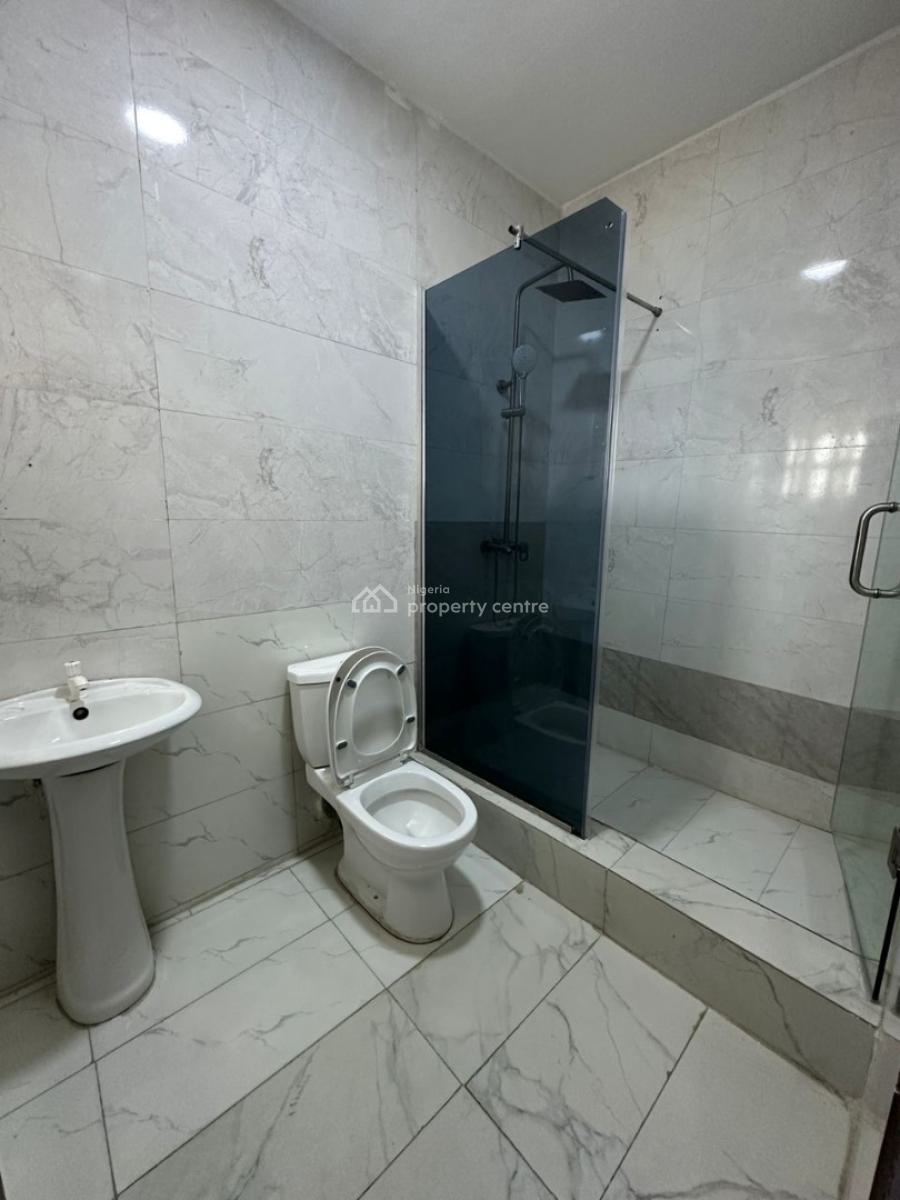 Spacious & Well-maintained 4-bedroom Furnished Penthouse Apartment, Ikoyi, Lagos, Flat / Apartment for Rent