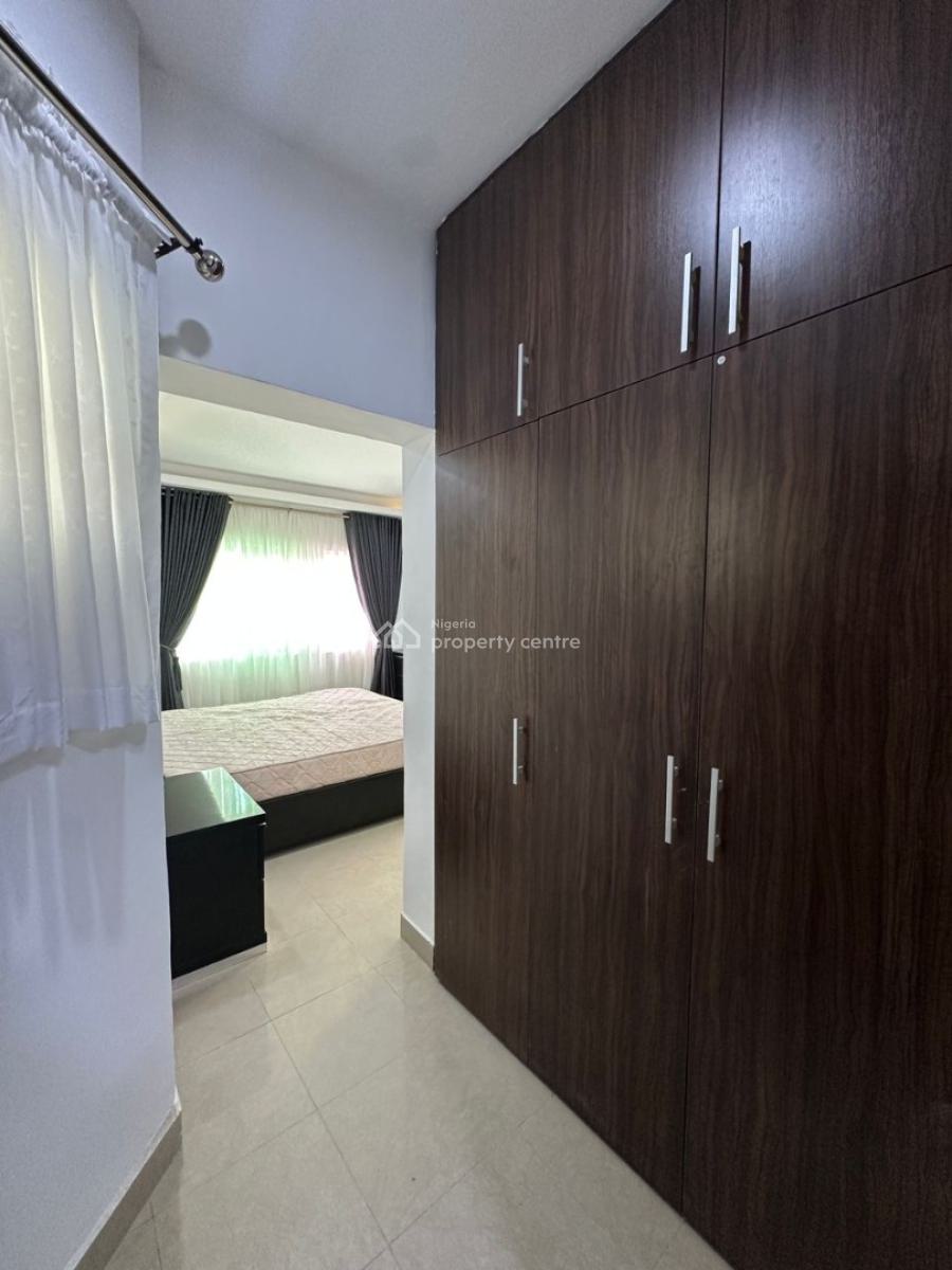 Spacious & Well-maintained 4-bedroom Furnished Penthouse Apartment, Ikoyi, Lagos, Flat / Apartment for Rent