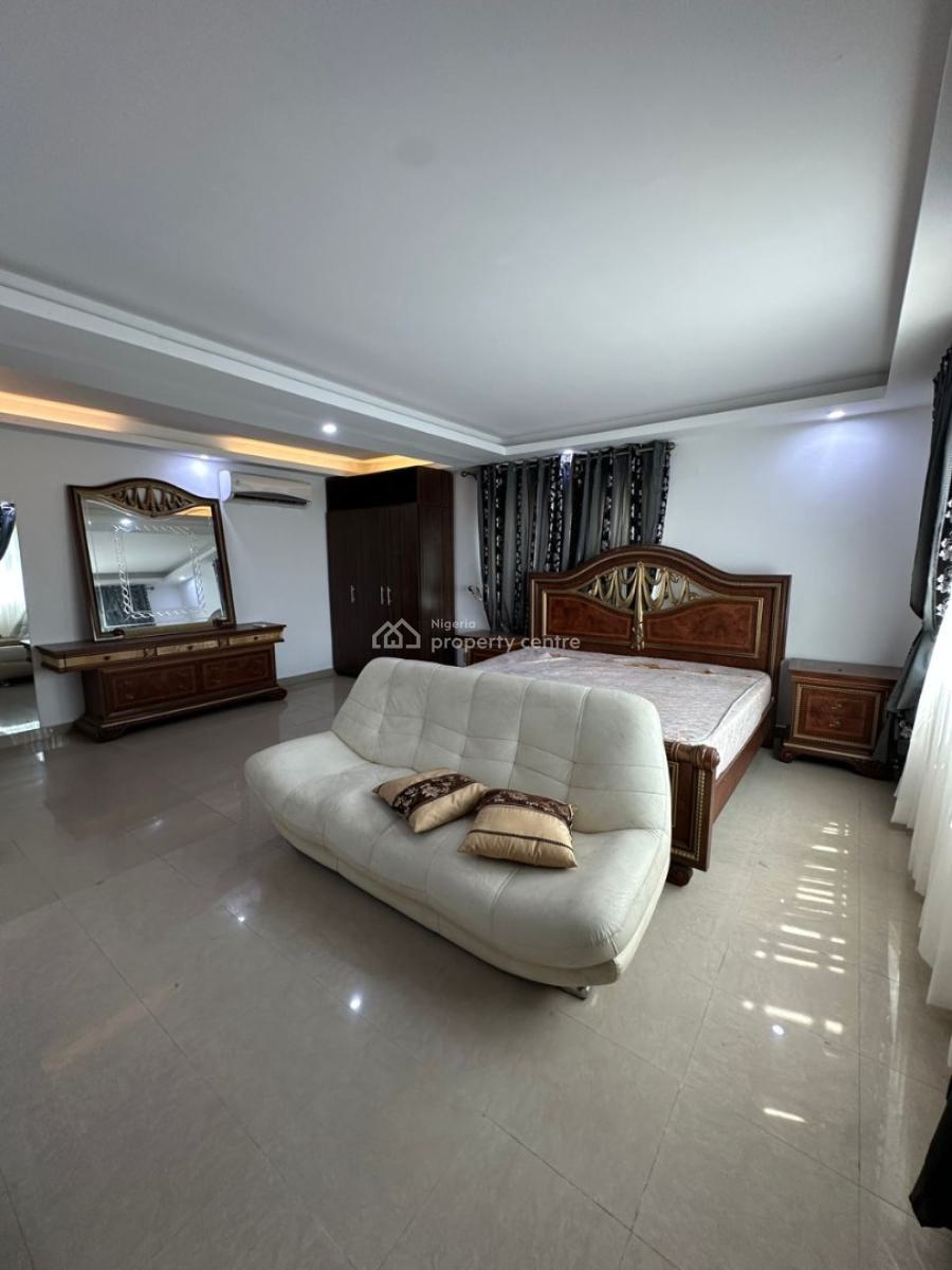 Spacious & Well-maintained 4-bedroom Furnished Penthouse Apartment, Ikoyi, Lagos, Flat / Apartment for Rent