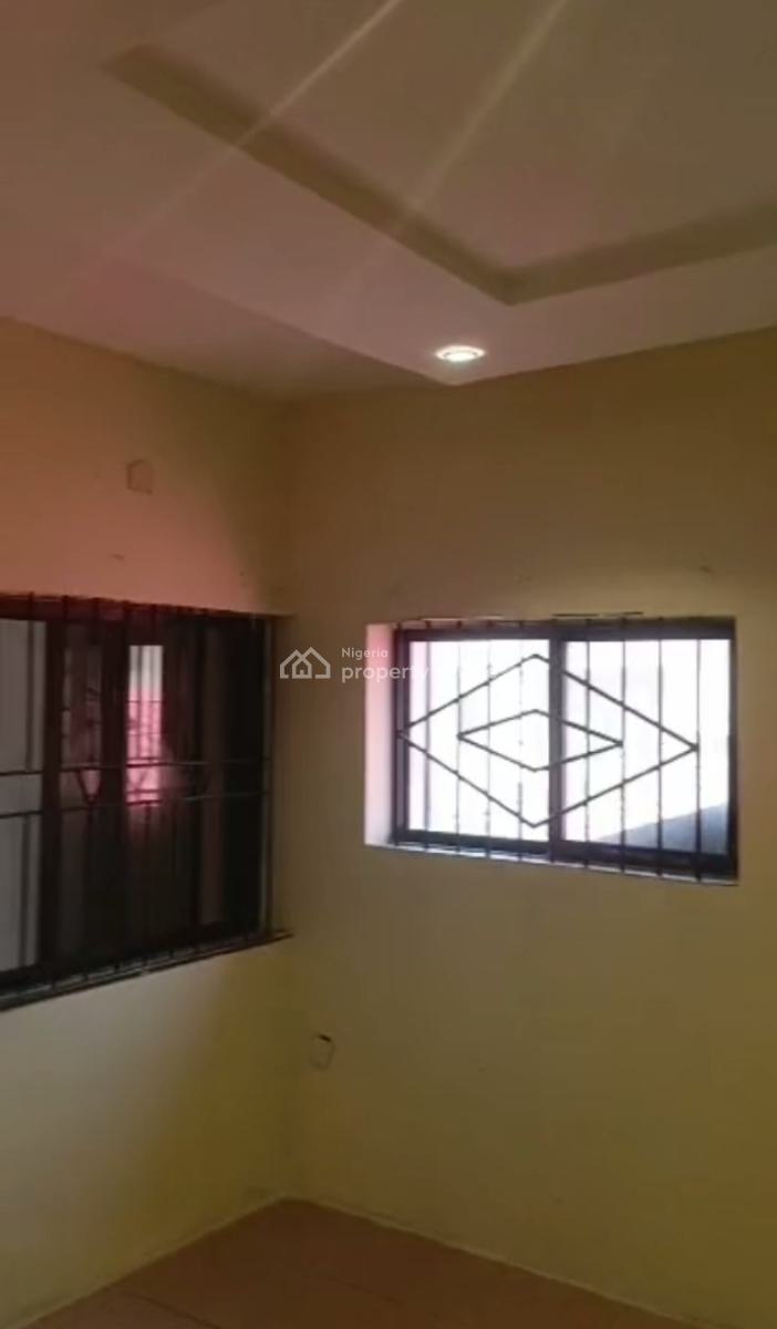 Newly Renovated 4 Bedroom Flat Upstairs, Omole Phase 1, Ikeja, Lagos, Flat / Apartment for Rent