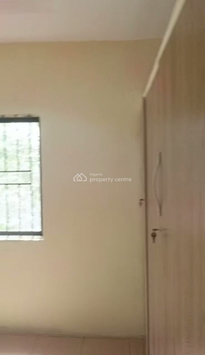 Newly Renovated 4 Bedroom Flat Upstairs, Omole Phase 1, Ikeja, Lagos, Flat / Apartment for Rent